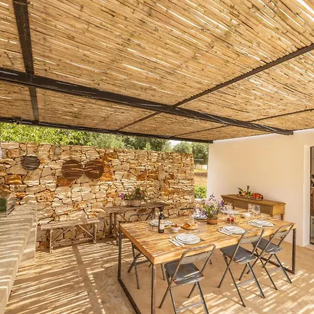 Trulli Di Olivia Feriehus