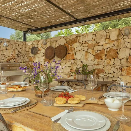 Trulli Di Olivia Prázdninový dům